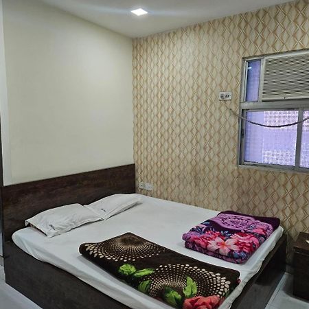 Hotel Elliot Comfort Inn 加尔各答 外观 照片